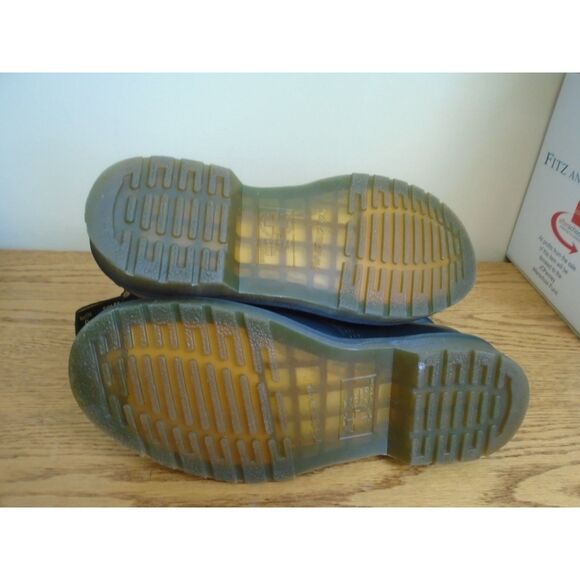 Dr Marten's Doc Marten's 1460 combat boots size 8 Womens size 7 Mens - Picture 5 of 7